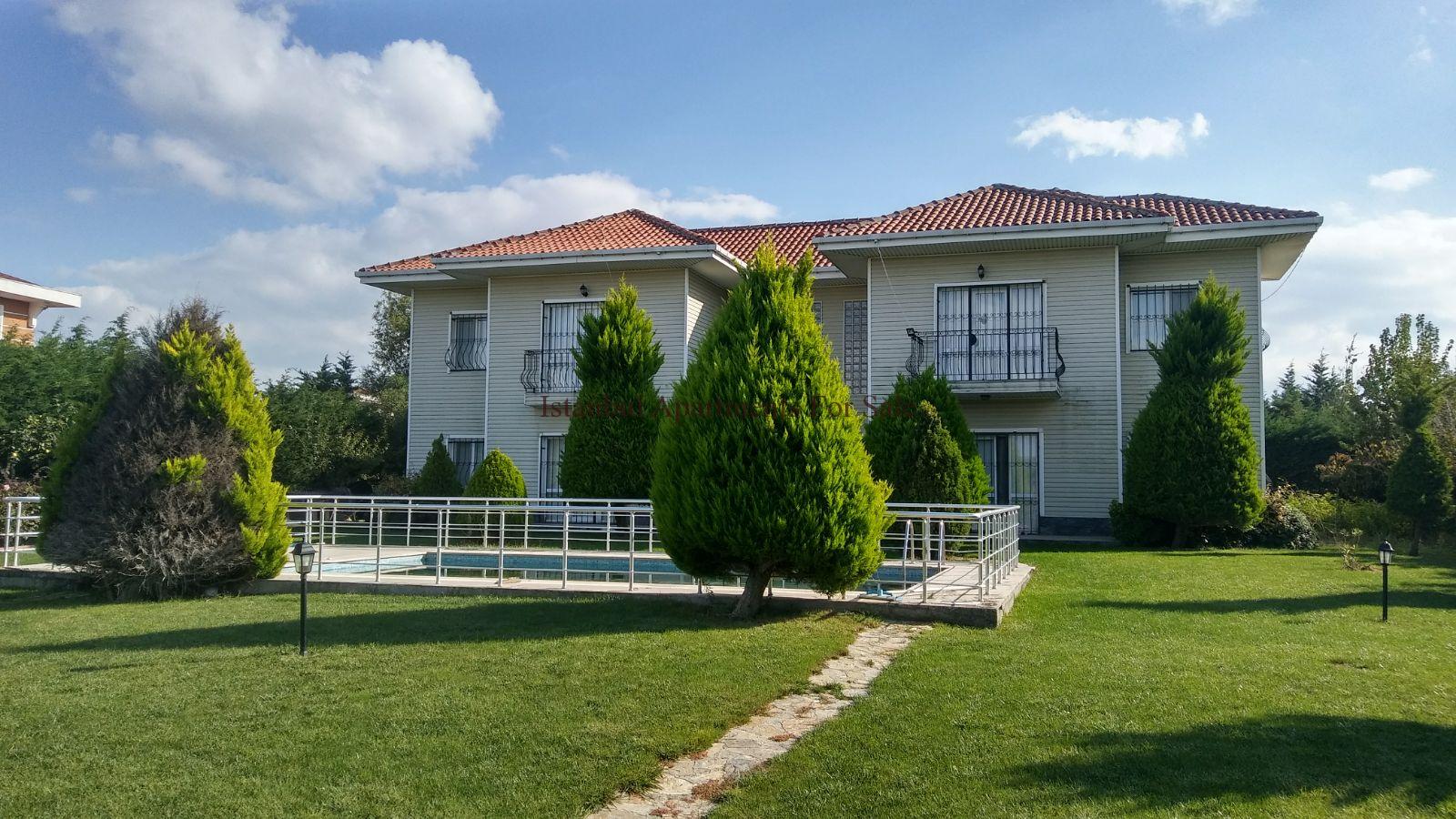 Istanbul Apartments For Sale in Turkey Istanbul Luxury Villa For Sale with Private Swimming Pool  
