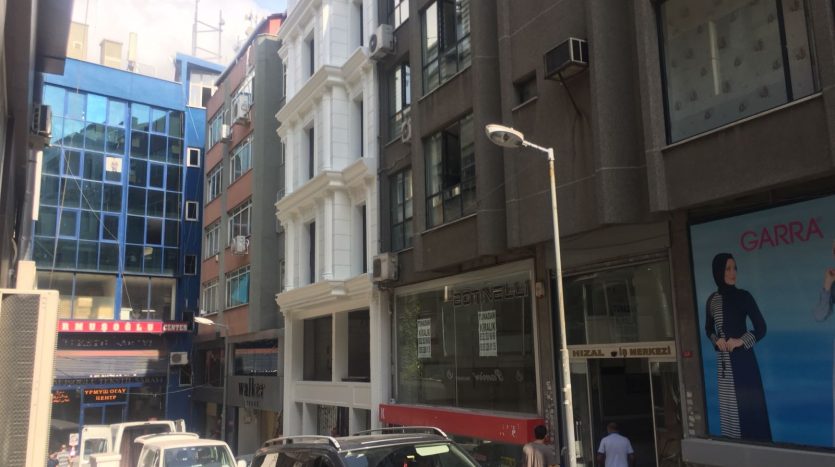 Istanbul city centre investment hotel for sale in Sisli
