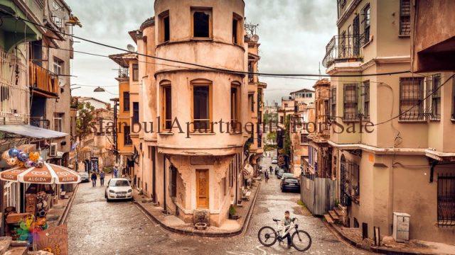 Renovation properties for sale in Istanbul
