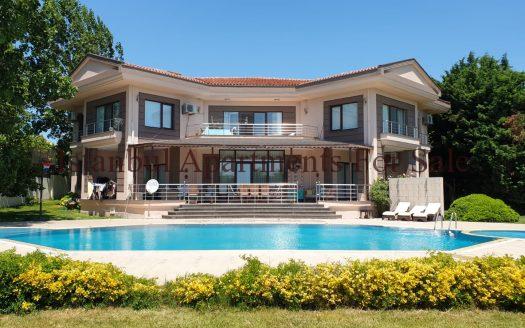 Istanbul Apartments For Sale in Turkey Luxury Sea Views Villa in Istanbul with Large Plot  