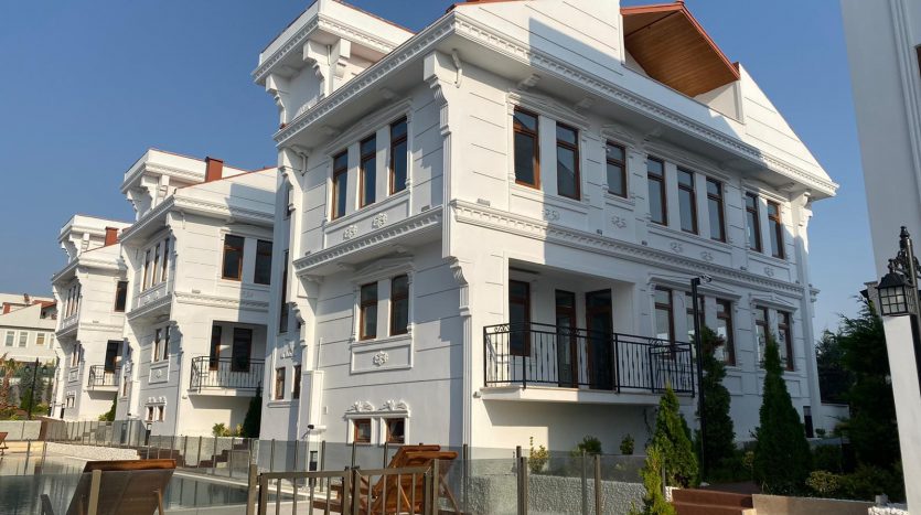 triplex villas Istanbul for sale