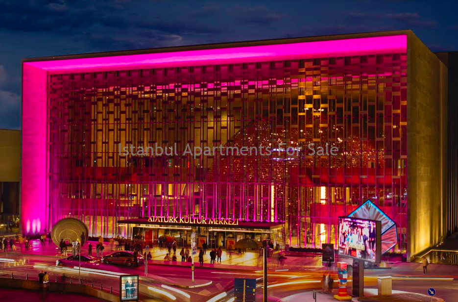 Istanbul Apartments For Sale in Turkey Exploring Taksim Square: The Heart of Modern Istanbul